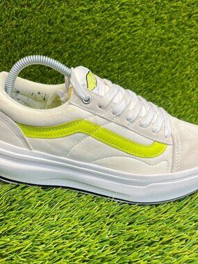 Vans Old Skool Overt CC Womens Size 8.5 White Yellow Walking Shoes Sneakers